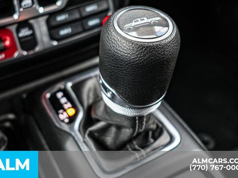 Used 2026 Jeep Gladiator Mojave AWD/4WD image 40