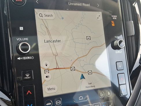 Used 2025 Subaru Ascent Bronze Edition image 17