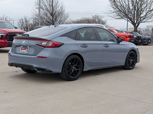 Used 2024 Honda Civic Sport image 6