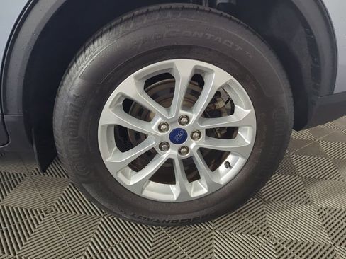 Used 2022 Ford Escape SE w/ Convenience Package image 11