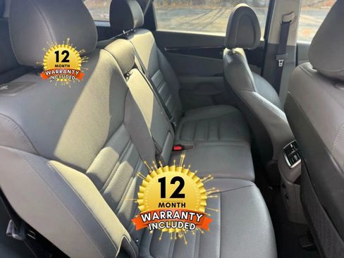 Used 2016 Kia Sorento EX image 49