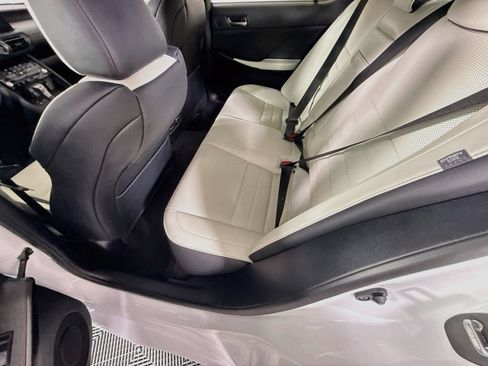 Used 2023 Lexus IS 350 F Sport RWD image 28