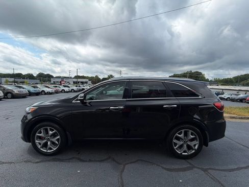 Used 2019 Kia Sorento SX FWD image 4