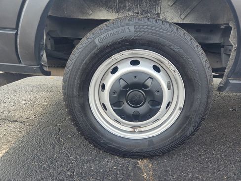 Used 2020 Ford Transit 250 Low Roof image 22