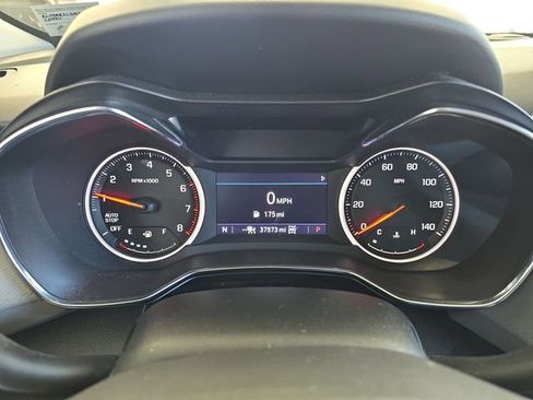 Used 2021 Chevrolet TrailBlazer LT w/ Premium Seating Package AWD/4WD image 17