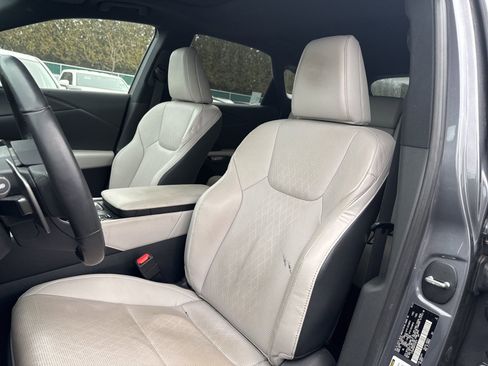 Used 2023 Lexus RX 350 Premium Plus w/ Accessory Package (Z1) image 11