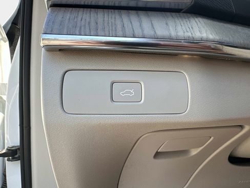 Certified 2023 Volvo XC90 B6 Plus w/ Protection Package Premier image 29