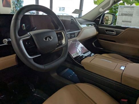 New 2025 INFINITI QX80 Luxe w/ Exterior Package image 12