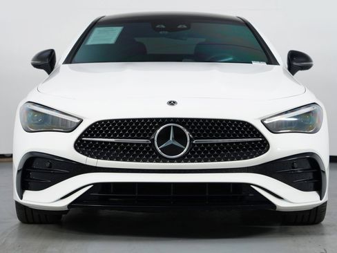 Used 2024 Mercedes-Benz CLE 450 4MATIC Coupe w/ Driver Assistance Package image 7