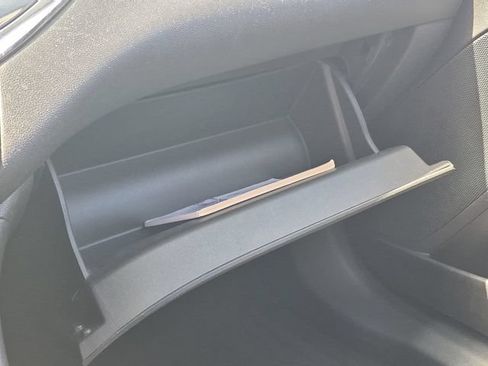 Used 2015 Chevrolet Impala LTZ FWD image 17