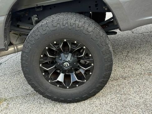 Used 2023 Ford F250 XL w/ STX Appearance Package AWD/4WD image 10