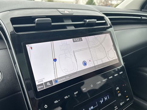 Used 2022 Hyundai Tucson Limited image 12