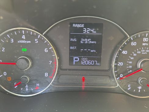 Used 2016 Kia Forte LX image 13