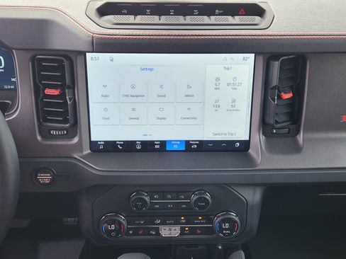 New 2026 Ford Bronco Raptor w/ Interior Carbon Fiber Pack AWD/4WD image 13