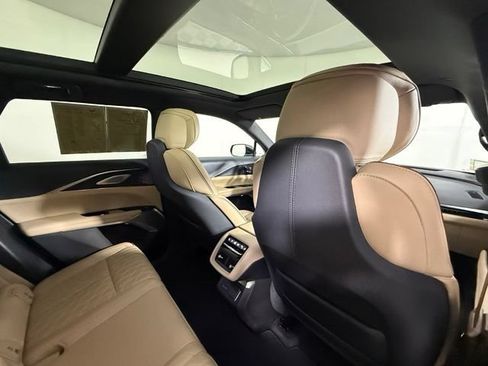Certified 2024 Cadillac Lyriq Luxury w/ Nappa Leather Package RWD image 30