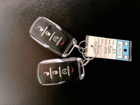 Used 2023 RAM 1500 Big Horn AWD/4WD image 39