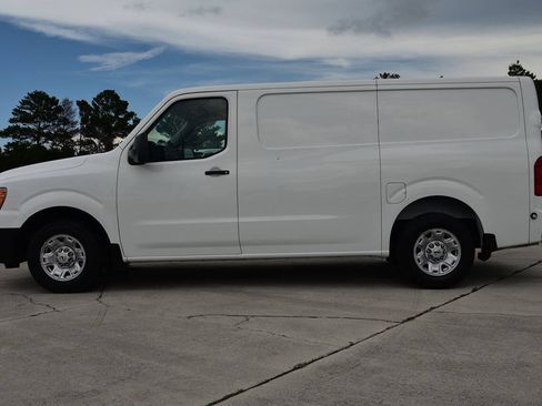Used 2020 Nissan NV 2500 SV RWD image 4