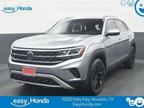 Used 2022 Volkswagen Atlas Cross Sport SE AWD/4WD image 1