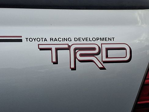 Used 2010 Toyota Tacoma PreRunner image 30