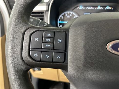 Used 2023 Ford F150 XLT image 12