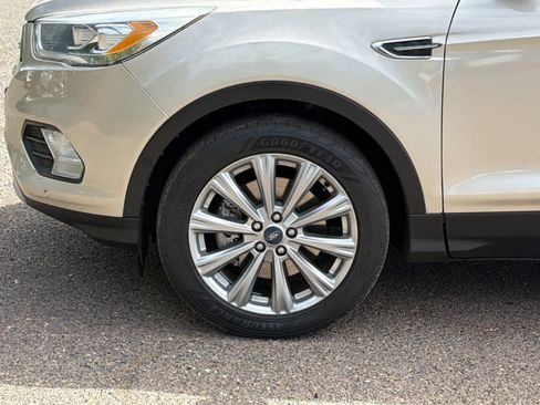 Used 2018 Ford Escape Titanium w/ Ford Safe & Smart Package AWD/4WD image 9