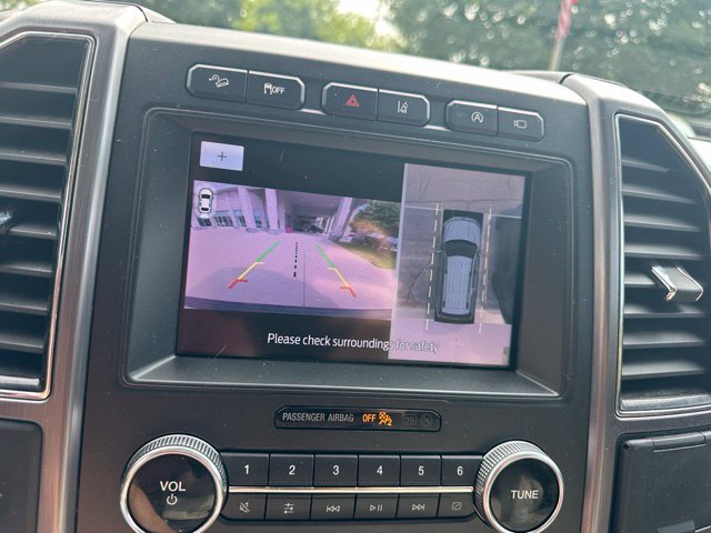 Used 2020 Ford Expedition Platinum AWD/4WD image 19