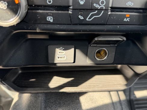 Used 2024 Ford F250 XL AWD/4WD image 50
