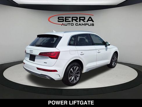 Used 2021 Audi Q5 2.0T Premium Plus w/ Premium Plus Package AWD/4WD image 12
