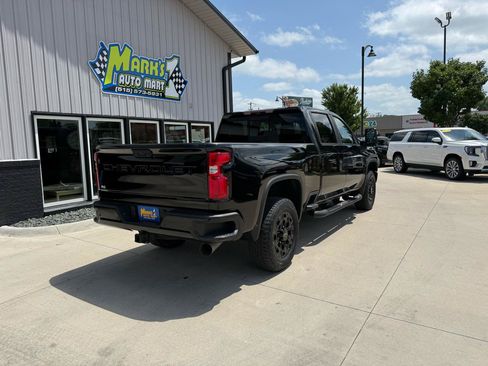 Used 2021 Chevrolet Silverado 2500 LTZ w/ LTZ Plus Package AWD/4WD image 6