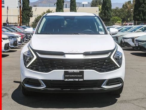 Certified 2025 Kia Sportage EX FWD image 3