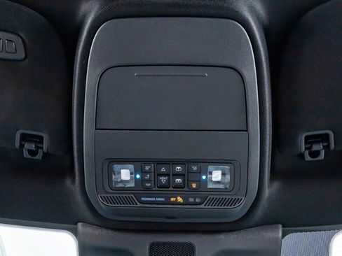 Used 2025 Ford Expedition Platinum w/ Stealth Performance Package image 27