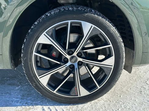 Used 2024 Audi SQ5 Prestige w/ Prestige Package AWD/4WD image 9