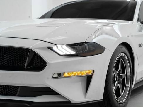 Used 2019 Ford Mustang GT w/ Equipment Group 301A RWD image 17