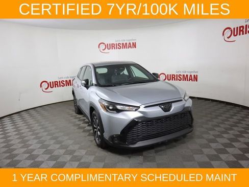 Used 2025 Toyota Corolla Cross AWD Hybrid image 12