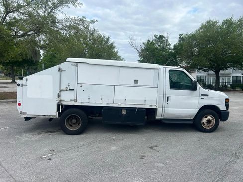 Used 2012 Ford E-450 and Econoline 450 Super Duty RWD image 6