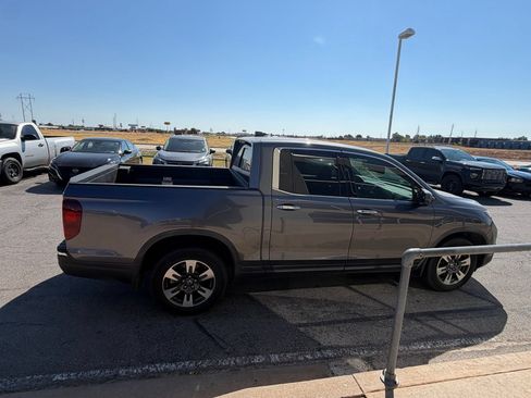 Used 2019 Honda Ridgeline RTL-E image 3