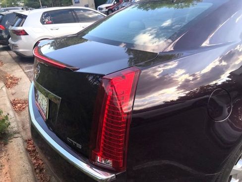 Used 2009 Cadillac CTS 3.6 RWD image 10