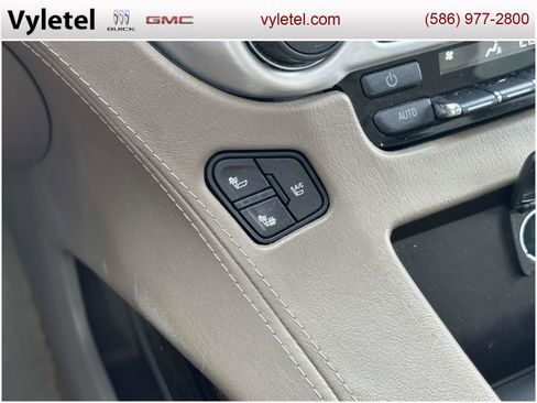 Used 2015 GMC Yukon XL SLT w/ Open Road Package image 34