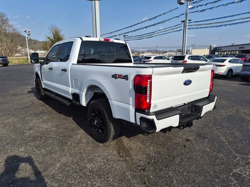 Used 2024 Ford F250 XL w/ STX Appearance Package image 5