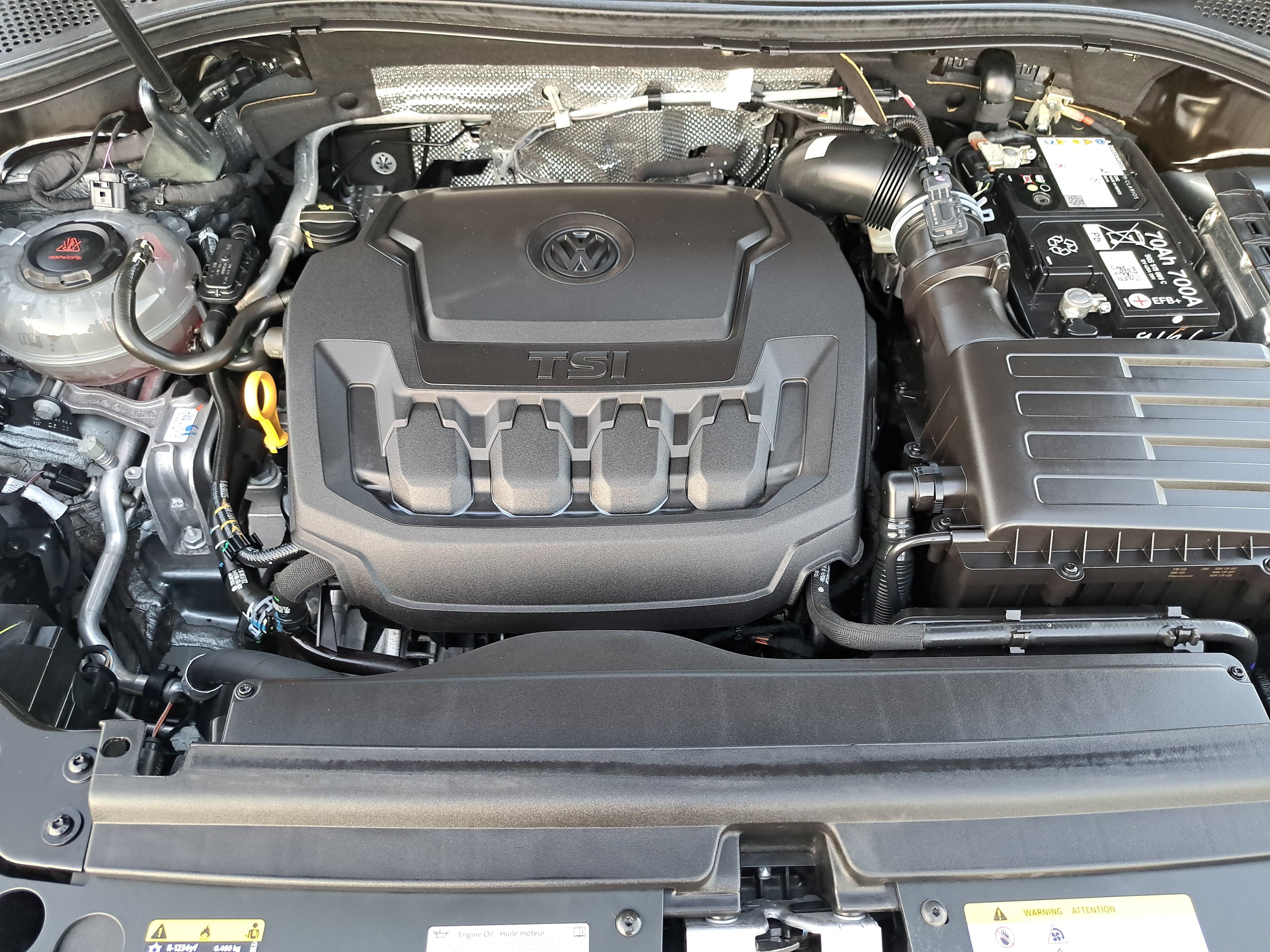 Used 2024 Volkswagen Tiguan SE R-Line AWD/4WD image 32