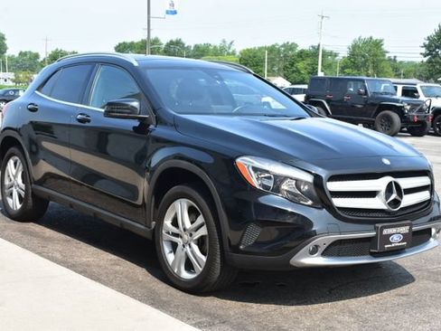 Used 2017 Mercedes-Benz GLA 250 4MATIC image 12