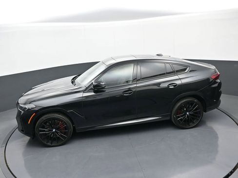 Used 2025 BMW X6 M60i AWD/4WD image 35
