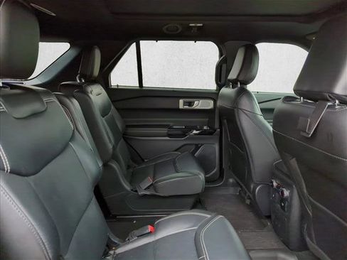 Used 2023 Ford Explorer ST w/ Equipment Group 401A image 23