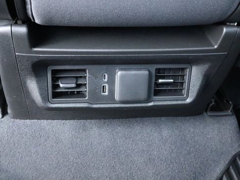 Used 2023 Chevrolet Silverado 1500 RST w/ Z71 Off-Road Package image 17