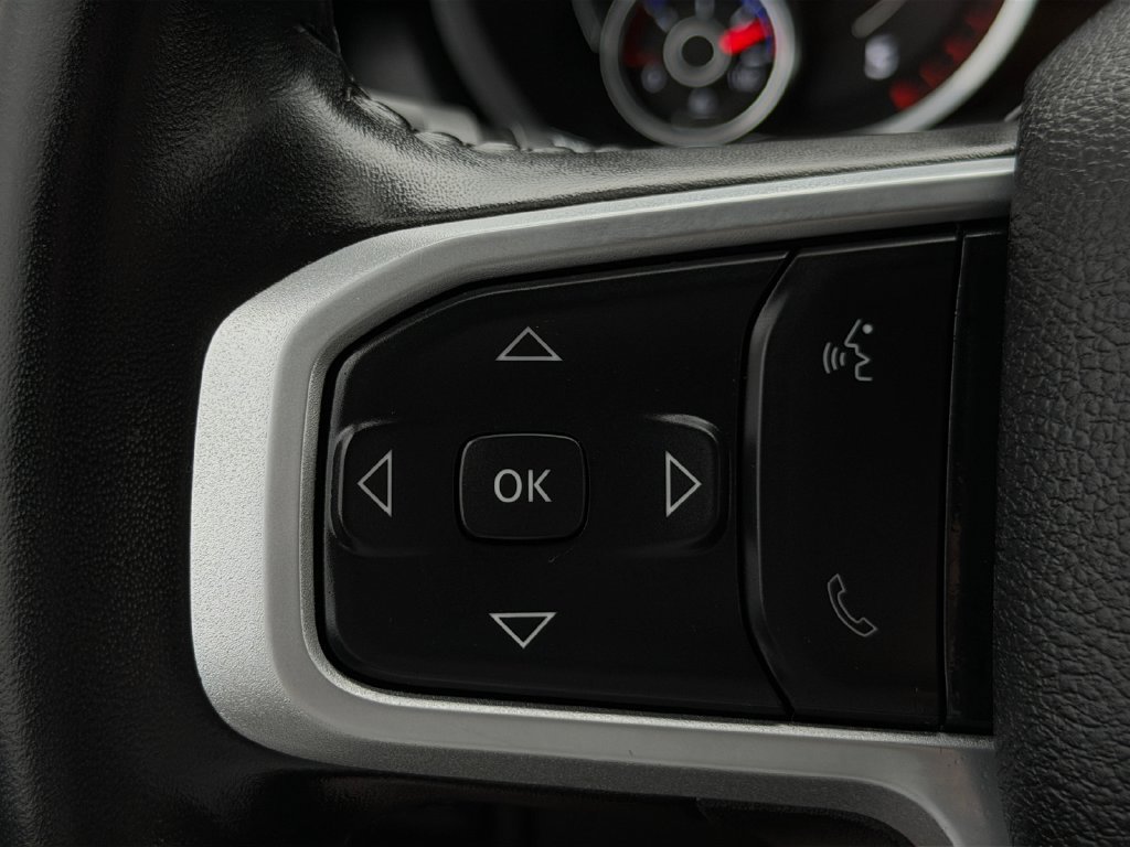 Used 2024 RAM 3500 Big Horn w/ Night Edition AWD/4WD image 14