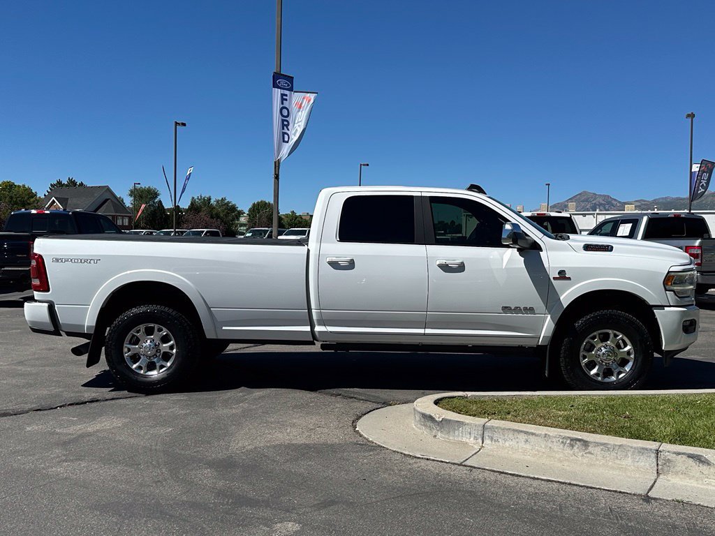 Used 2022 RAM 3500 Laramie AWD/4WD image 5