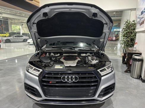 Used 2019 Audi SQ5 Prestige w/ Prestige Package AWD/4WD image 24
