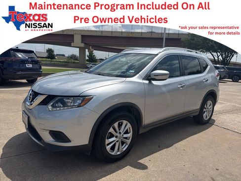 Used 2016 Nissan Rogue SV FWD image 1