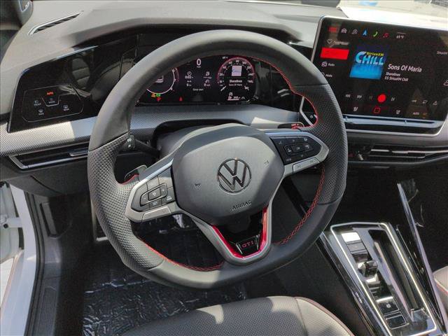 New 2026 Volkswagen GTI SE FWD image 11
