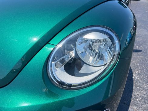Used 2017 Volkswagen Beetle 1.8T FWD image 10